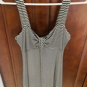 Gorgeous black and white maxi dress